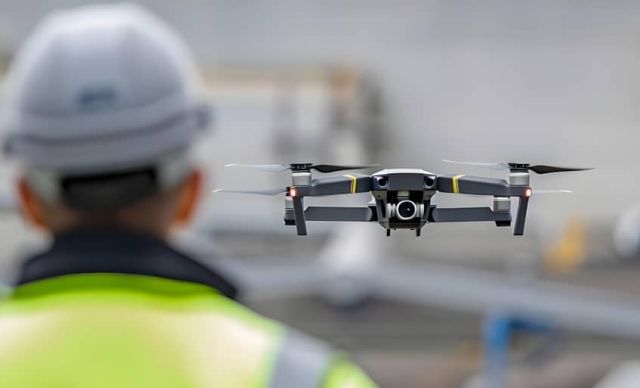 Drone survey of a commercial building with a Starfish Construction surveyor