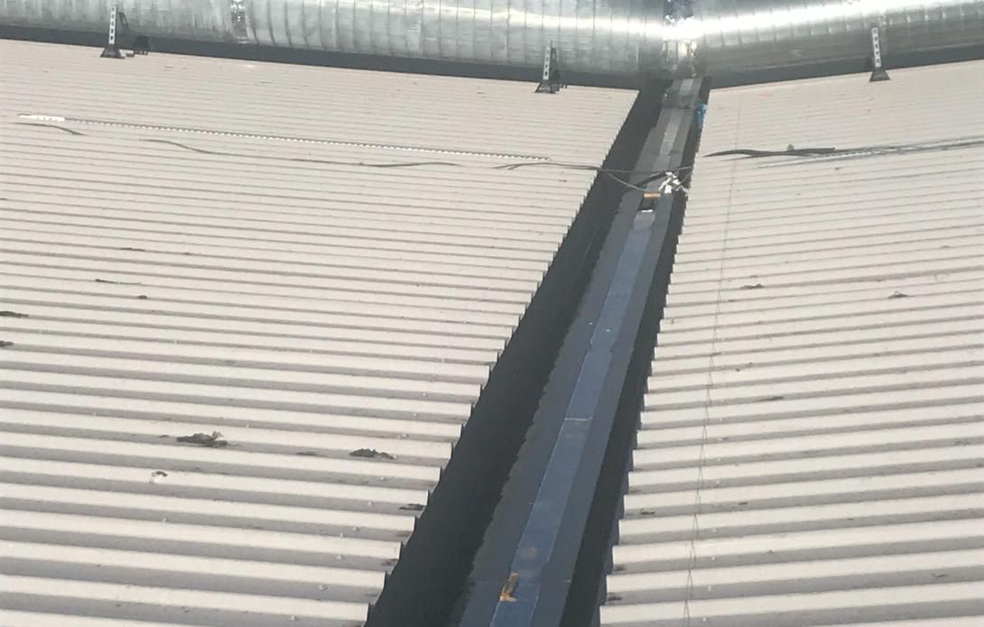 warwick house apartment block with balconies